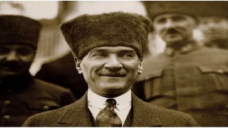 Hafız Yaşar Yerebatan Camii’nde Yasin tercümesi yapmıştır