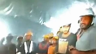 Hindistan'da çöken tünelde mahsur kalan 41 işçinin kurtarılması için dikey sondaj yapılacak