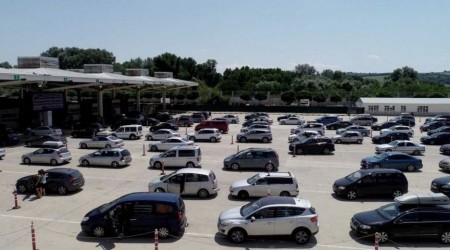 Hollanda'da Trkiye'den dnenlere karantina yok