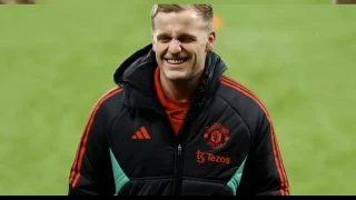 Hollandal oyuncu, United'dan ayrld