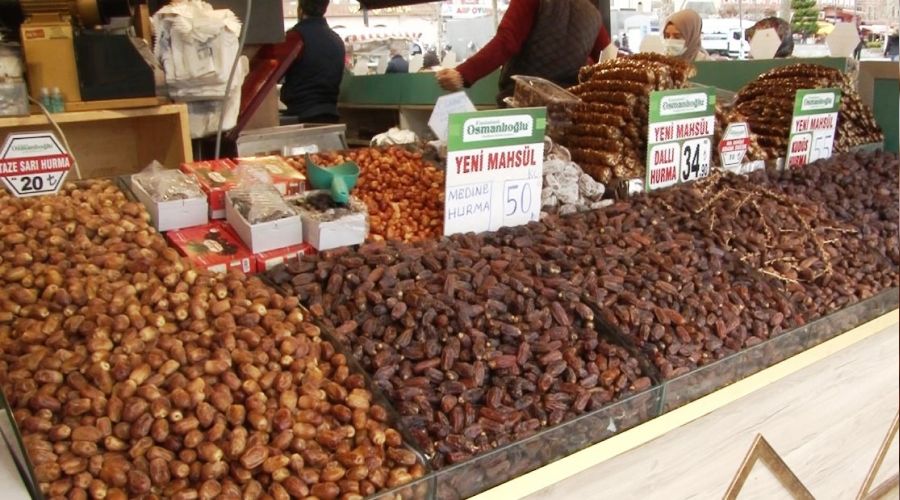 Hurmalar tezgahları süsledi