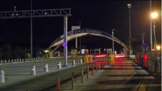 İDO deniz otobüsü Mudanya İskelesi'ne çarptı
