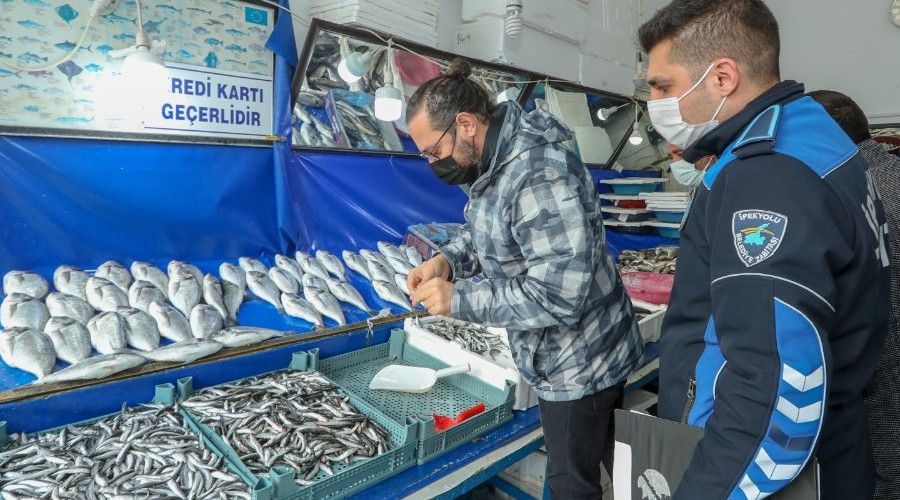 pekyolu Belediyesi'den balon bal denetimi