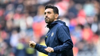 İrfan Can 3 yıl daha Fenerbahçe'de
