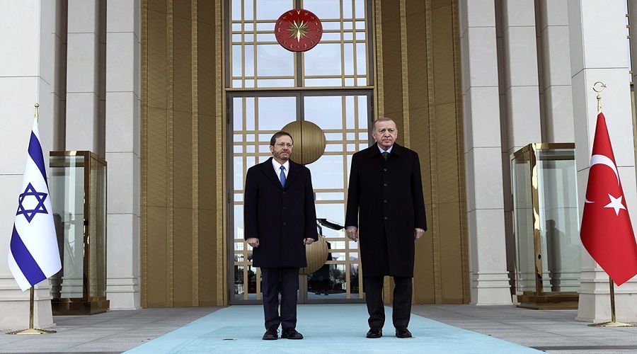 İsrail ile dostluk mesajları