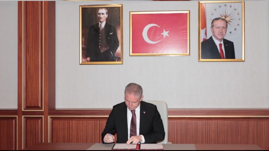 İstanbul Valisi Davut Gül göreve başladı