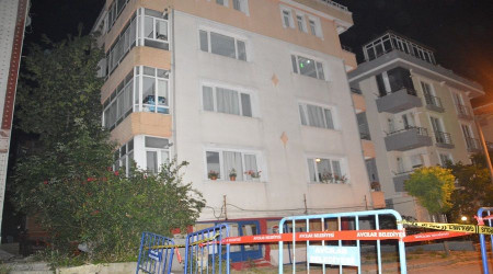 İstanbul'da bir bina daha boşaltıldı