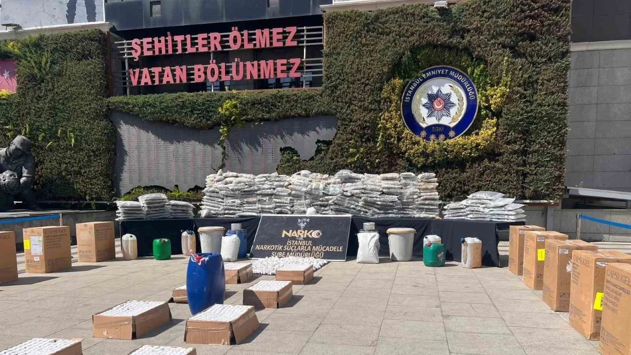 stanbul'da uyuturucu operasyonu
