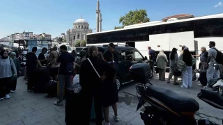 stanbul'daki ranllar lkelerine dnyor