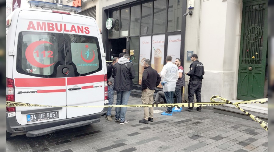 �stiklal Caddesi�nde ceset �oku