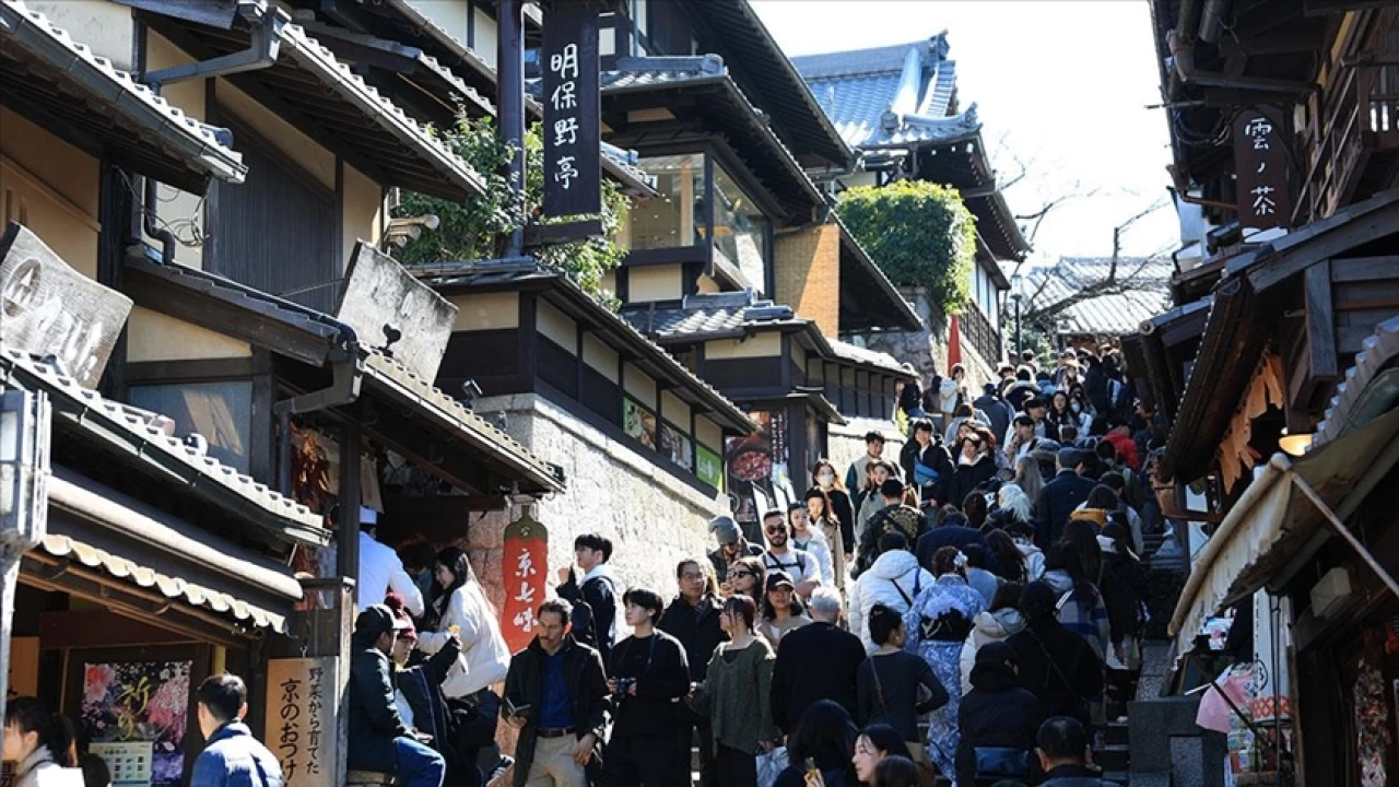 Japonya nfus krizine sava at!