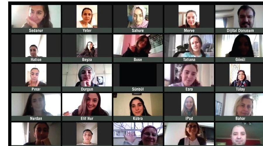 'Kadın için Teknoloji' projesinde online eğitimler başlıyor