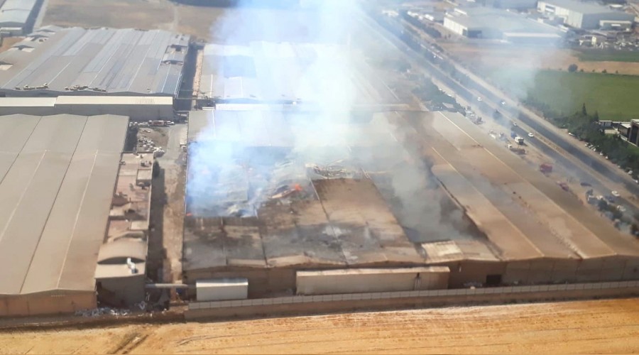 Kahramanmaraş'ta tekstil fabrikasında yangın