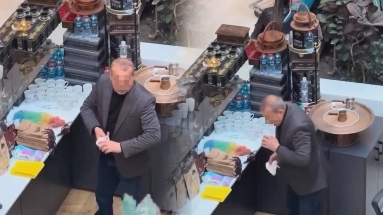 Kahve dkkannda mide bulandran grnt