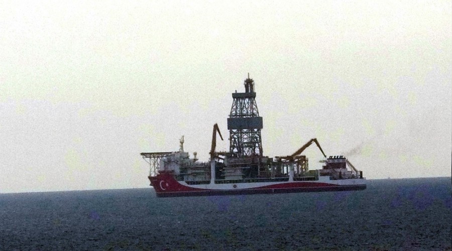 'Kanuni' sondaj gemisi Çanakkale açıklarına demirledi