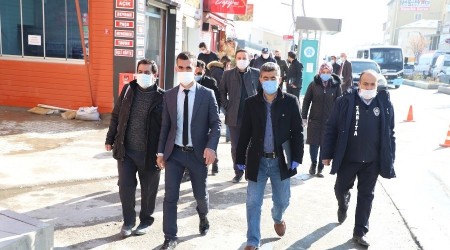 Karantina kapsamındaki evler denetleniyor