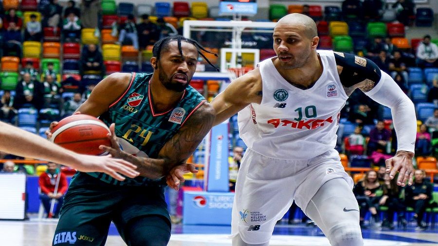 Kar��yaka Konya'dan mutlu ayr�ld�