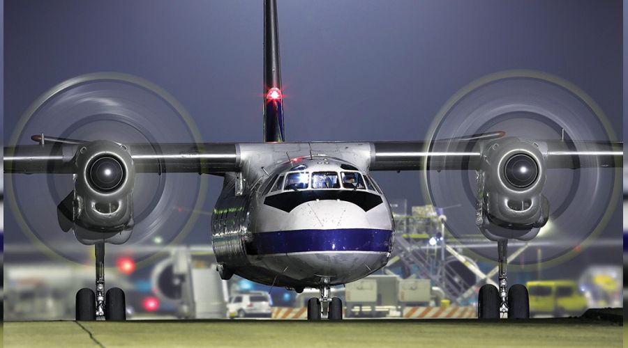Kaybolan yolcu uçağı denize düşmüş olabilir