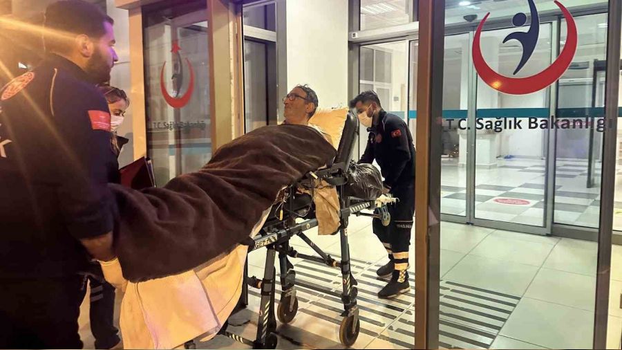 Kayboldu�u ormanda 14 g�n ot yiyerek hayatta kald�