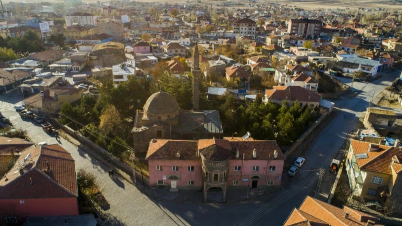 Kayseri'nin sakin ilesi Tomarza byk bir hazine barndryor
