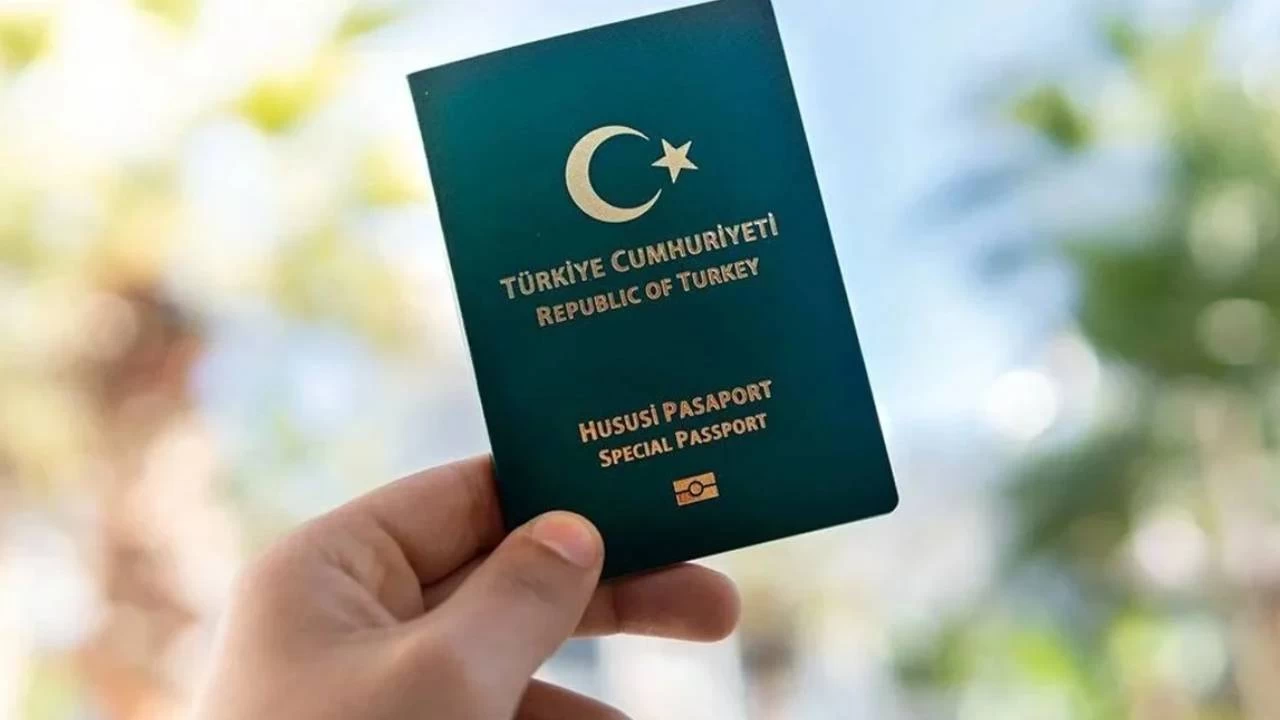 Kenya, yeşil pasaportlu Türk akademisyenden vize istedi