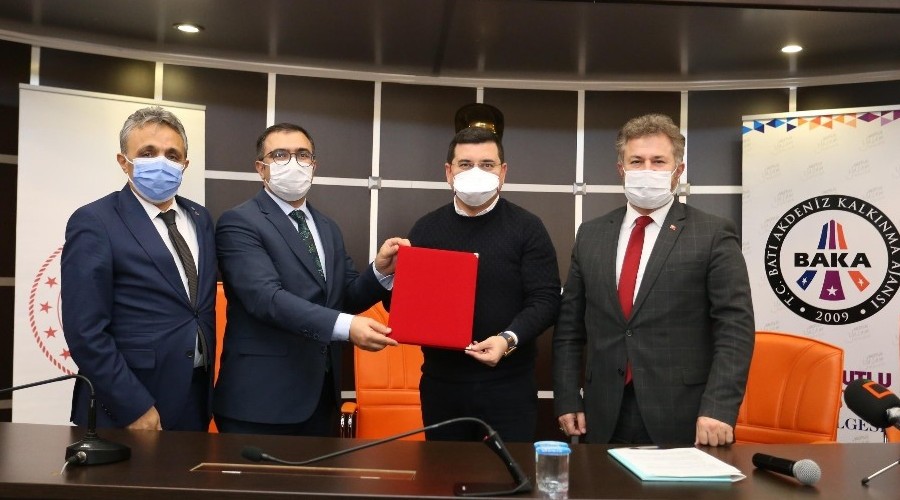 Kepez'de Gltensiz Yaam Projesi'ne imza atld