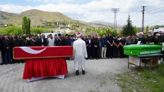 Kbrs gazisi ve ei topraa verildi