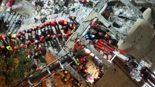 Kocaeli'de ken binann enkaznda kalan iftin cansz bedenlerine ulald