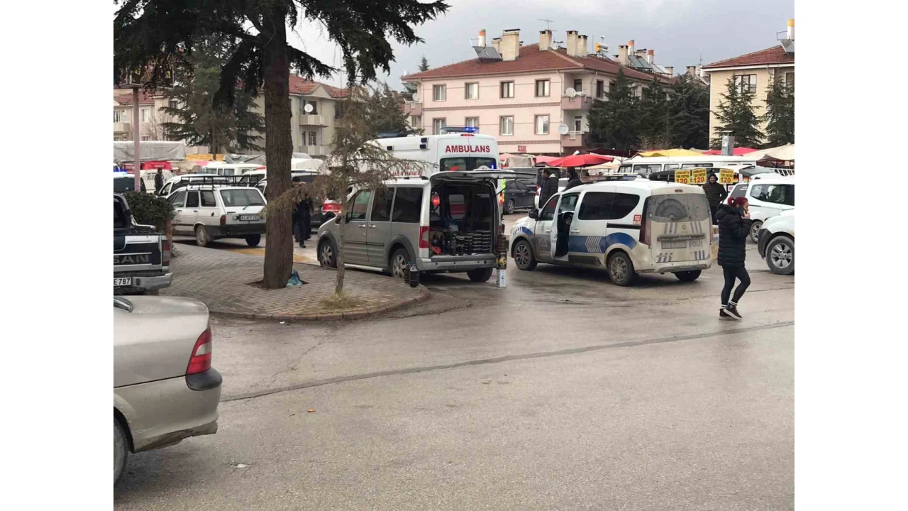 Konya'da pazarda taşlı-sopalı kavga