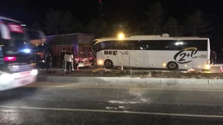 Konya'da yolcu otobs tra arpt: 11 yaral