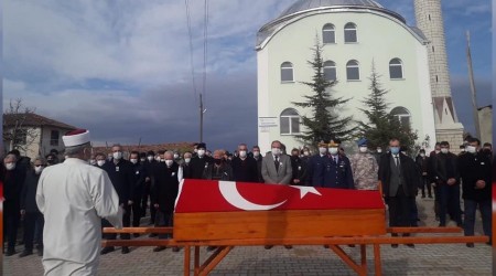 Kore gazisi son yolculuğuna uğurlandı