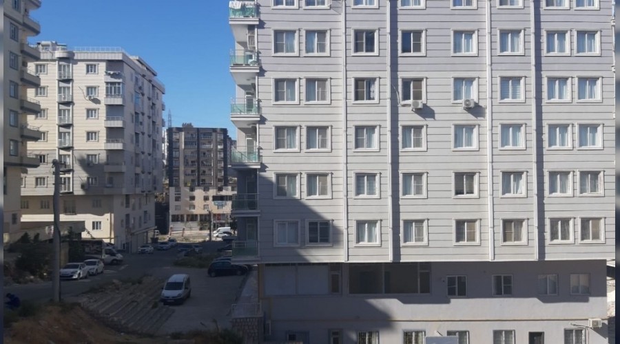 Korona Mardin'de emlak sektrn de olumsuz etkiledi