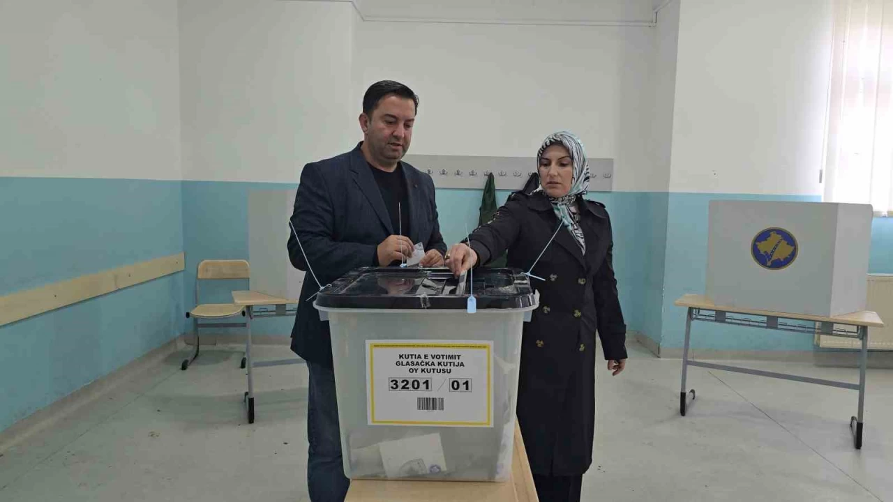 Kosova'nn tek Trk belediyesi Mamua'da Abdlhadi Krasni yeniden seimi kazand