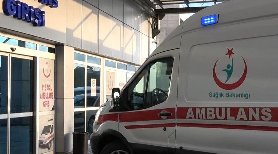 Kovid temasl� 3 �ocuk hastaneye kald�r�ld�