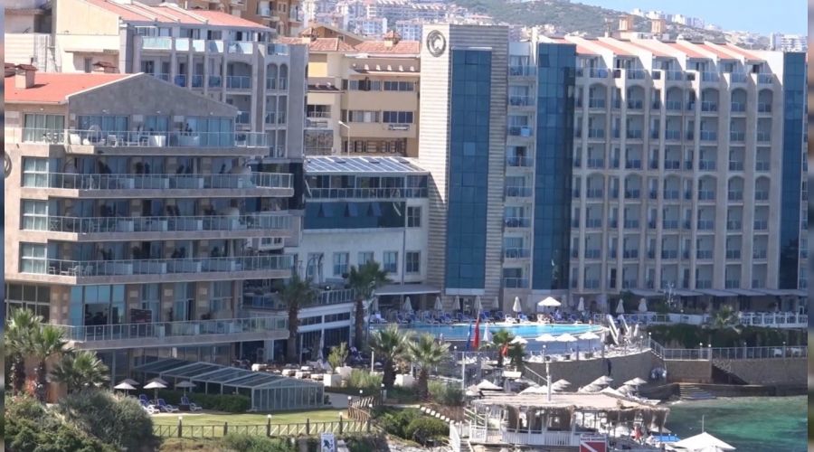 Kuşadalı turizmcilerin Rus turist sevinci