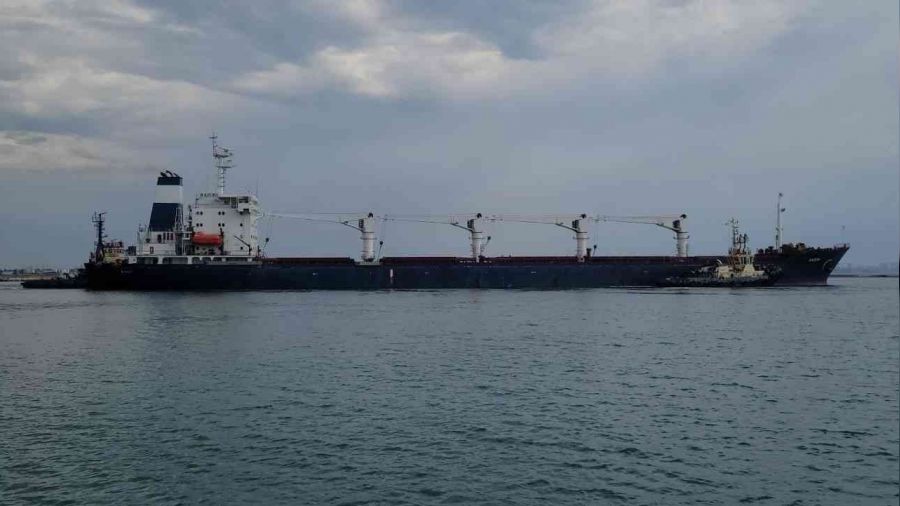 L�bnan Ukrayna'dan ��kan tah�l gemisini kabul etmedi