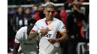Lucas Torreira'dan st ste 3 mata gol