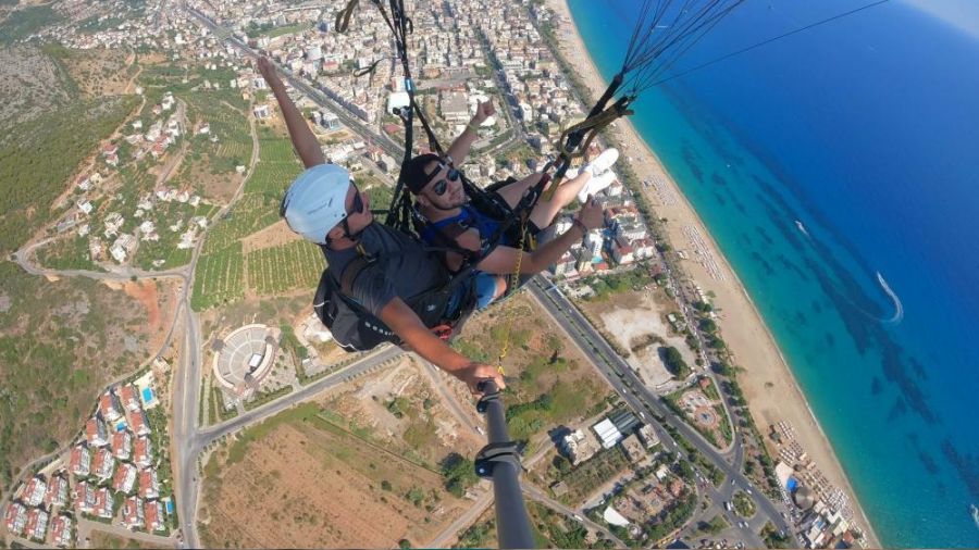 Maceracı turistler Alanya'yı sevdi