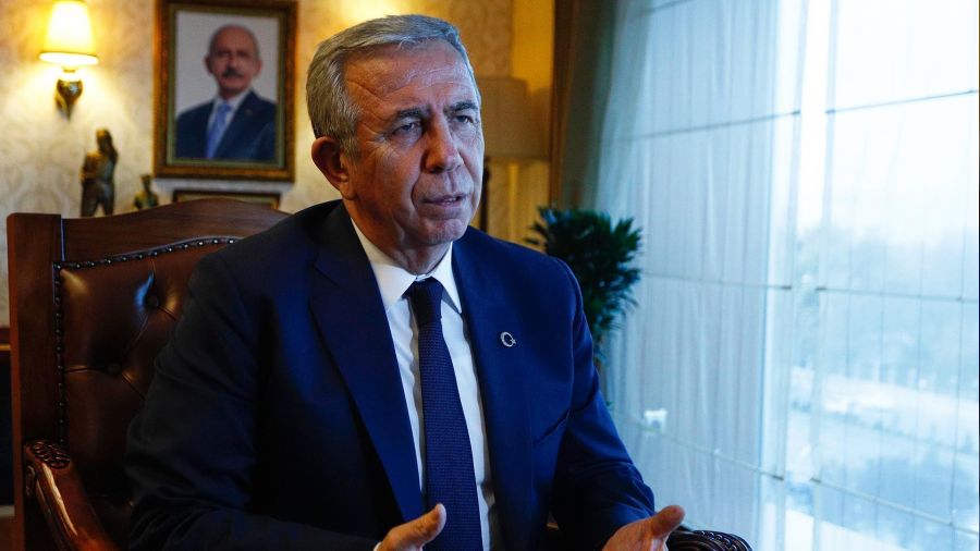 Mansur Yava�'tan adayl��a ye�il ���k