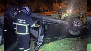 Mardin'de otomobil takla attı: 1'i ağır 5 yaralı