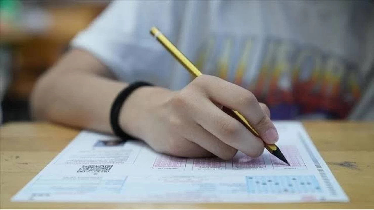 MEB, LGS kapsamındaki merkezi sınavın soru ve cevap anahtarlarını yayımladı