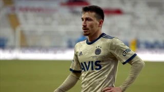 Mert Hakan Yanda: Fenerbahe'den futbolcu arkadalarmla birlikte yasad bahis sitelerinde slot oyunlar oynadk