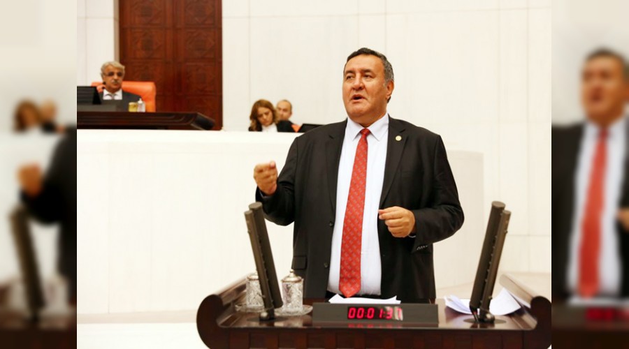 Mevsimlik işçiler ağır koşullarda yaşıyor