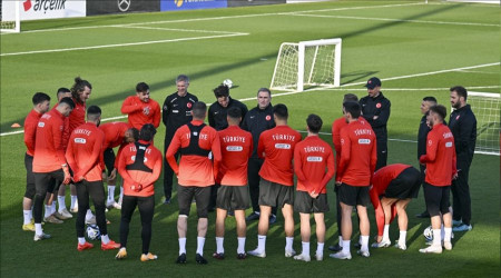 Milli Takıma, Stuttgart'tan kaleci antrenörü