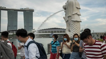 Model ülke Singapur tepetaklak