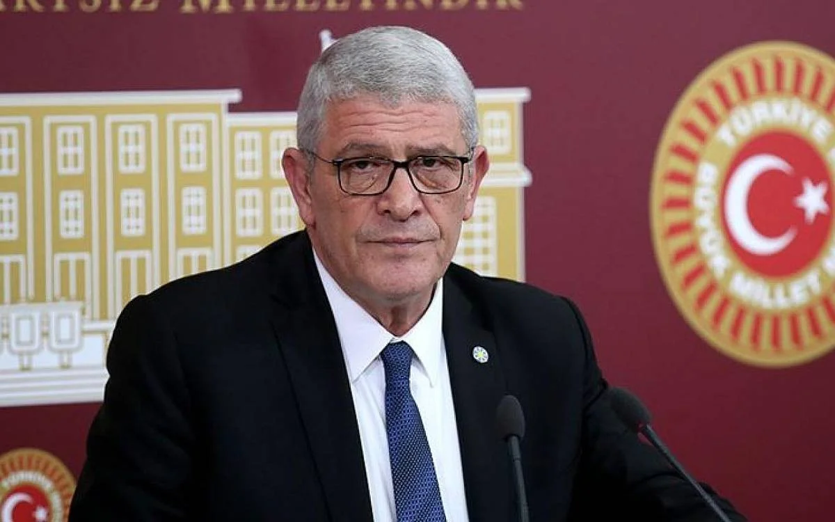 M�savat Dervi�o�lu'ndan Devlet Bah�eli'ye 'stat�' tepkisi