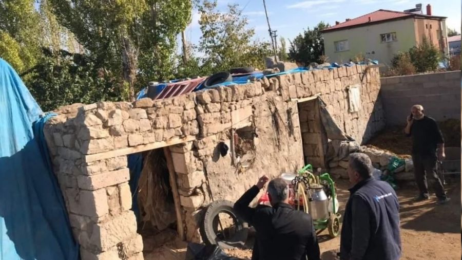 Niğde'de ahır çöktü: 1 ölü, 1 yaralı