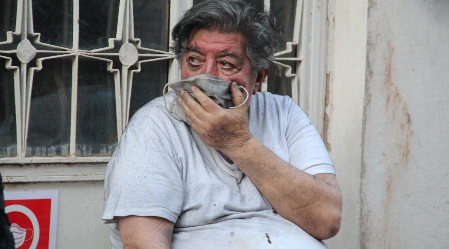 Ocakta unuttu�u patates nedeniyle �l�mden d�nd�