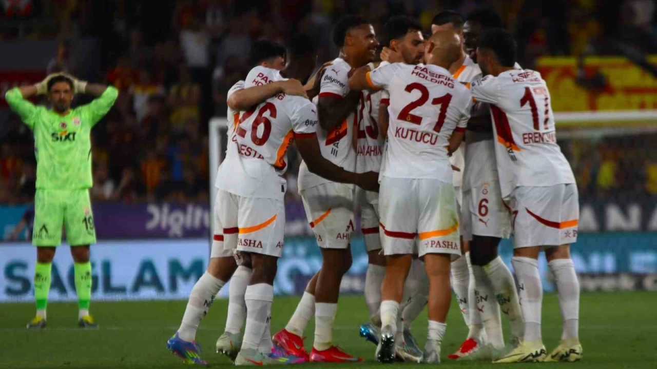 Okan Buruk: Bazen sadece sahanın içerisinde oynadığınız futbol yeterli kalmıyor