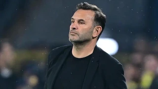 Okan Buruk Galatasaray'dan gitmi� gen�leri geri getiriyor